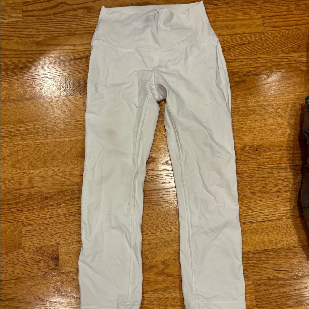 Lululemon White Cropped Leggings